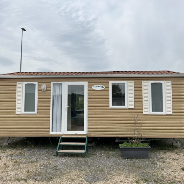 Vista frontal exterior del O'Hara 734