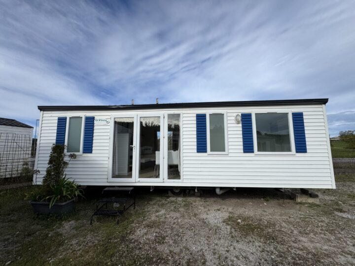 Vista frontal exterior del O'Hara 834